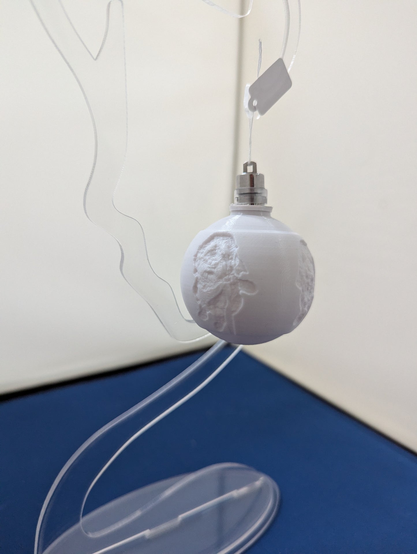 3D Printed Personalised Illuminated Christmas Bauble – Custom Ornament