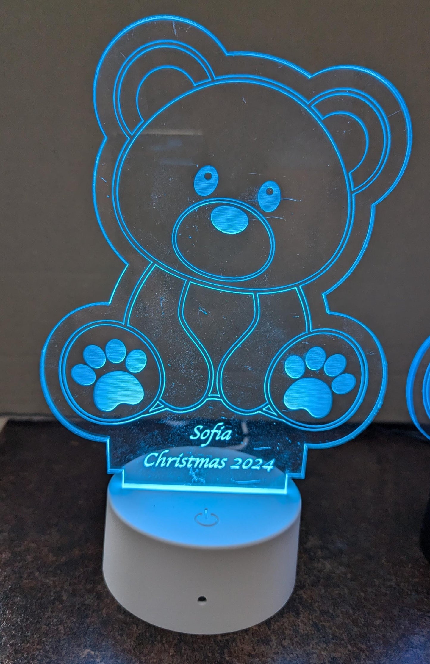Adorable Colour-Changing Child’s Night Light | Soft Glow | Perfect for Kids' Bedrooms | Battery or USB powered | Safe